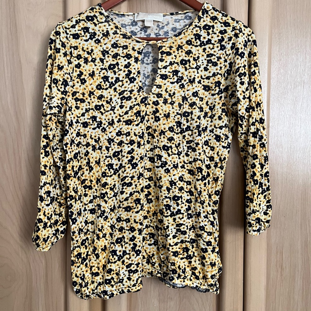 Michael Kors Women’s blouse, 3/4 sleeve with elastic, yellow and black
